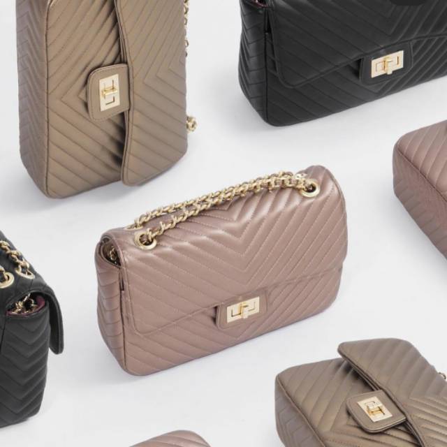 BOSTON CHEVRON BAG BY LOCAL.ID