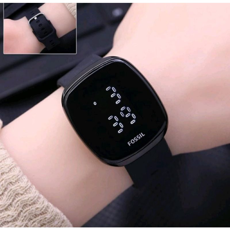 Jam Tangan Digital Touch Watchs Jam Tangan Pria Wanita Layar Sentuh Terlaris