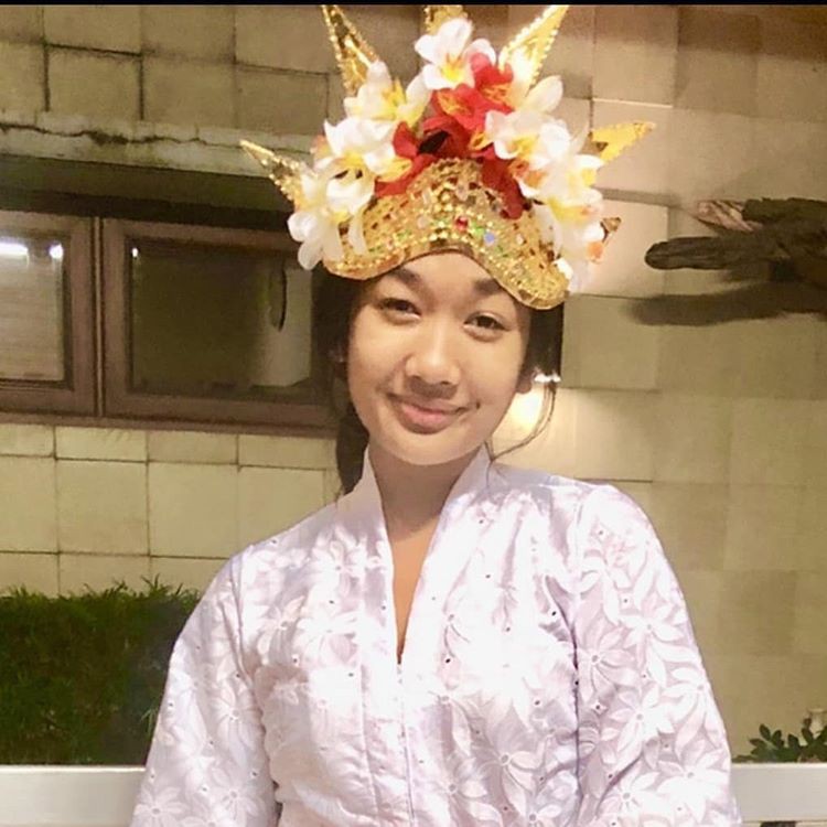 Gelung/Hiasan Kepala Tari Bali Bunga Lely