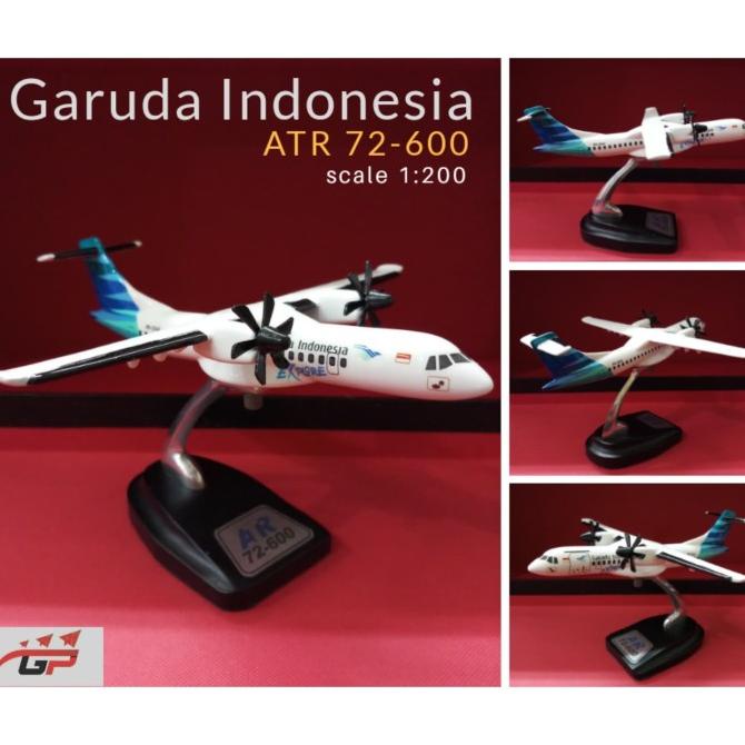 REPLIKA MINIATUR PESAWAT ATR GARUDA INDONESIA