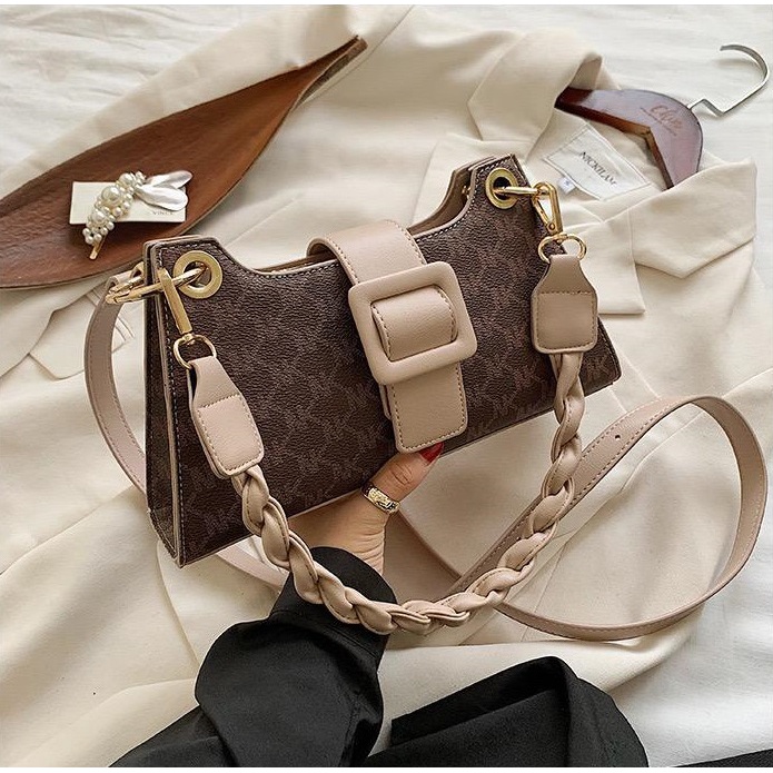 Tas Selempang Import / Tas Import / Tas Batam Wanita / Tas Import Batam E 5833