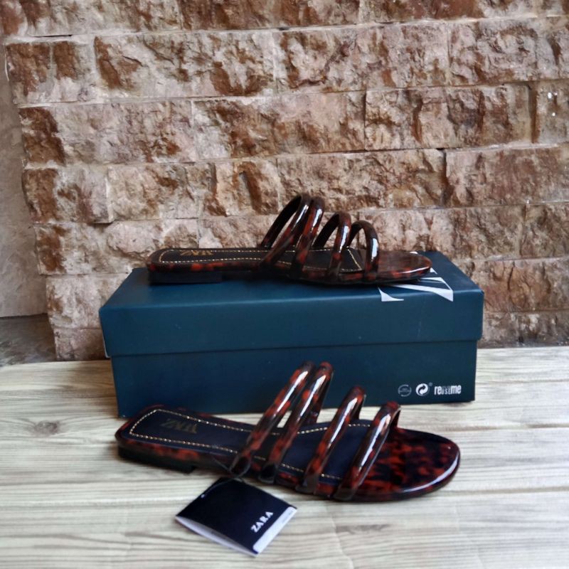 SANDAL FLAT WANITA ORI IMPORT BRAND CK//SANDAL FLAT WANITA//SANDAL LEPEK WANITA