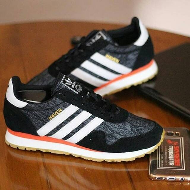 Adidas Haven Black Print