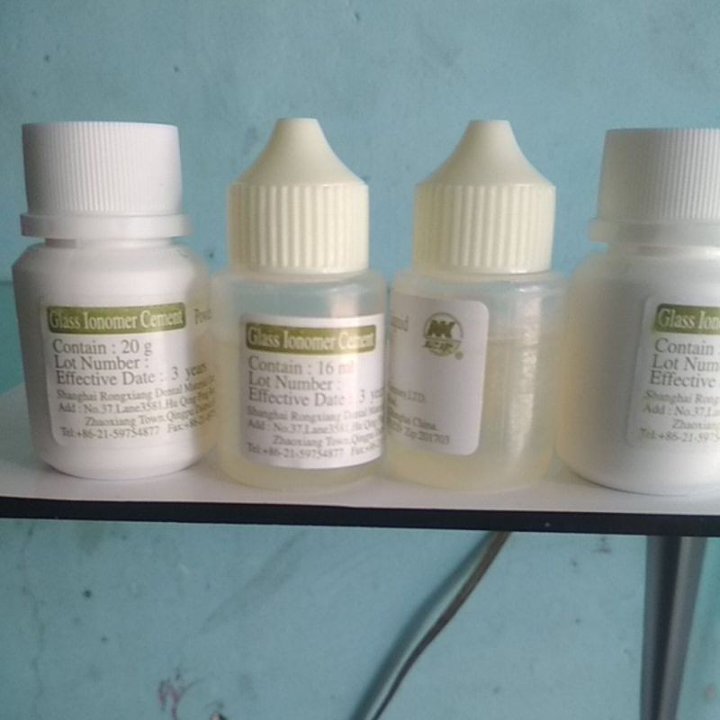 

Glass Ionomer lem tambel
