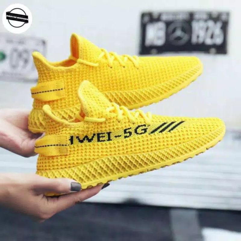 Sepatu Sneakers Wanita Import Sepatu Olahraga Sport Premium - Sneakers Korea HWEI - 5G Yellow - Pink