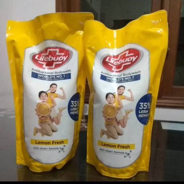 Lifebouy body wash sabun cair reffil mild care 900 ML