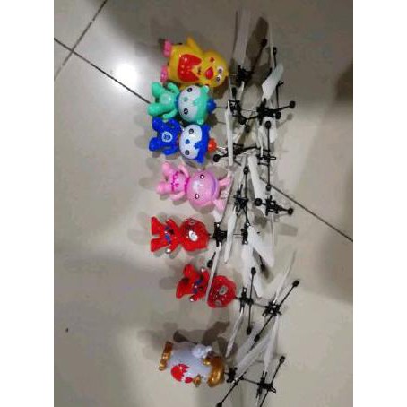 Sale Drone Karakter Minion Sensor Helikopter / Mainan Terbang