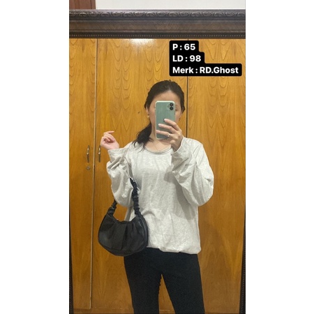 NEW BAJU KAOS WANITA MOTIF POLOS MERK RD.GHOST LENGAN PANJANG OVERSIZE BAJU SANTAI PRELOVED SURABAYA