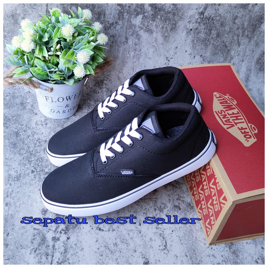 Sepatu Vans_Era Authentic warna hitam Sepatu sekolah kuliah gaya