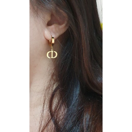 Anting Titanium Asli Premium Quality Anti karat anti alergi Motif D1or Stainless steel anti karat anti alergi Anting Premium Quality 9283