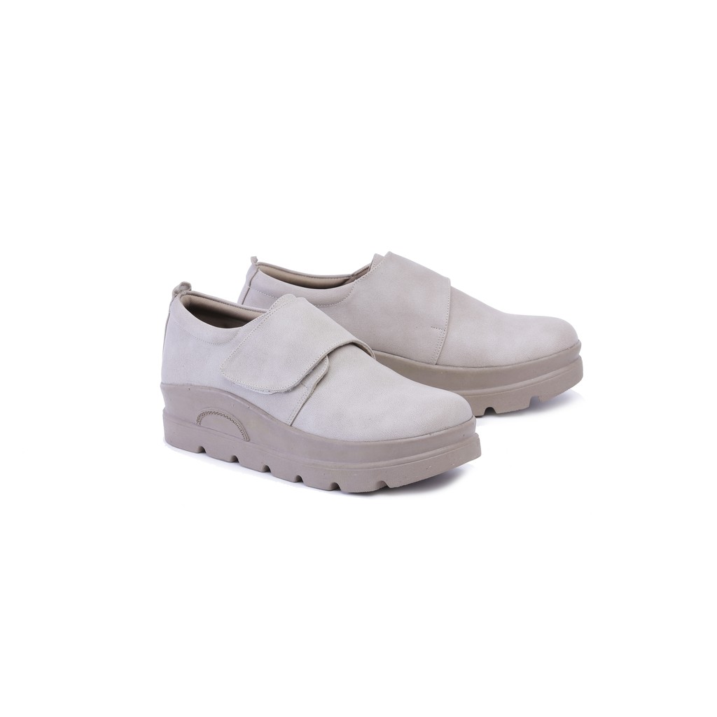 SEPATU CASUAL WANITA / SEPATU WANITA CASUAL