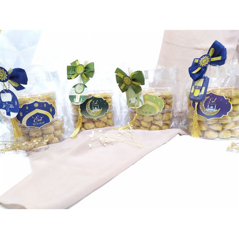 

HAMPERS KUE/KUE LEBARAN/NASTAR/KASTENGEL/KUE KACANG/KUKER/TOPLES/JAR