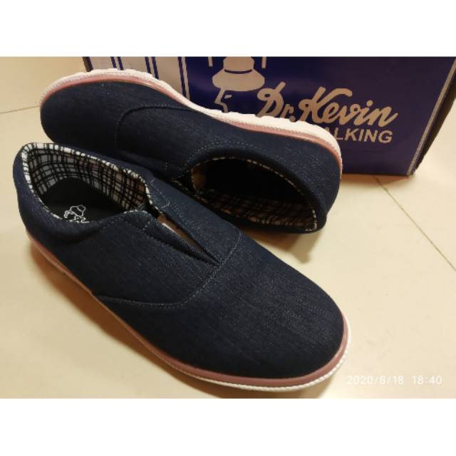 (COD) SEPATU WANITA DR KEVIN