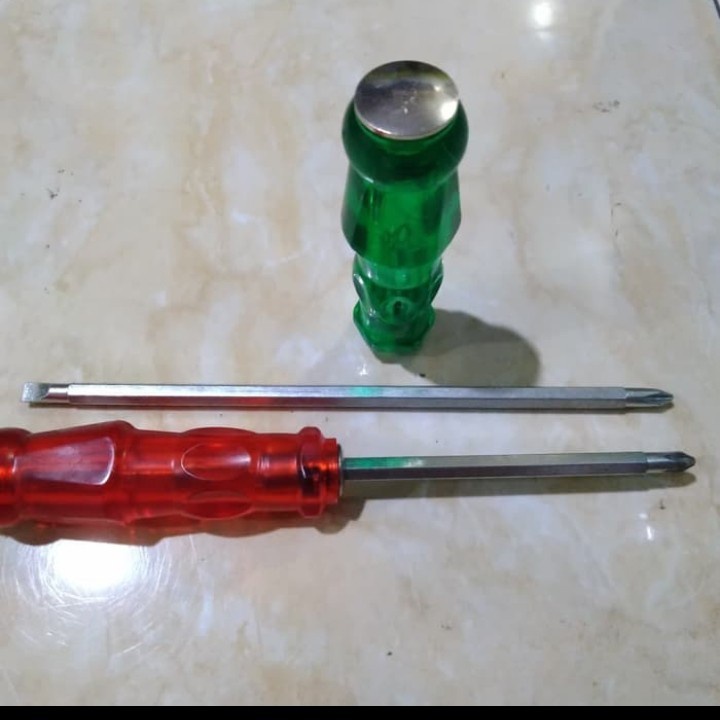 Obeng bolak balik obeng Ketok Impact Screwdriver 4 Inci