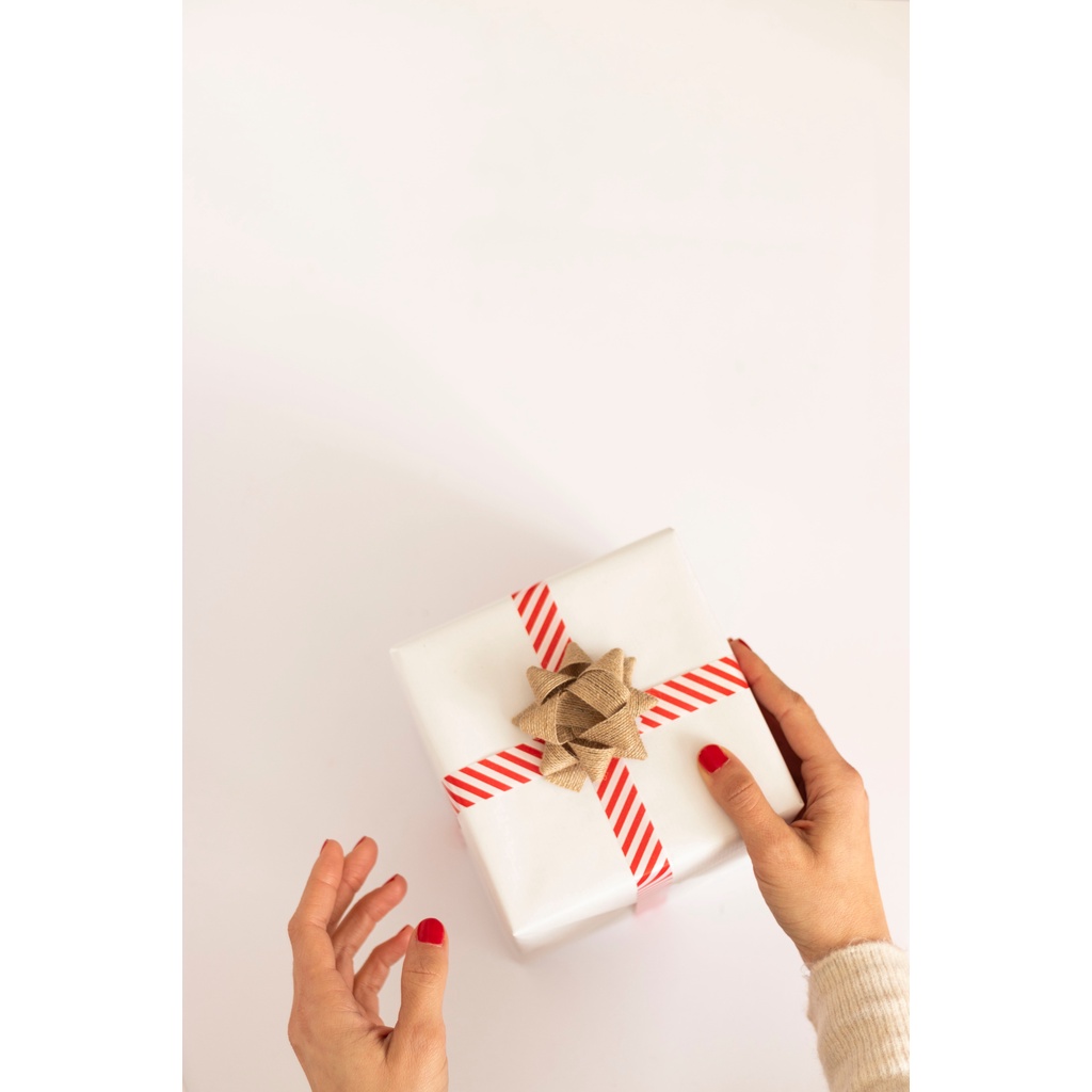 

Packaging |Request hampers|Gift card|bubble wrap|