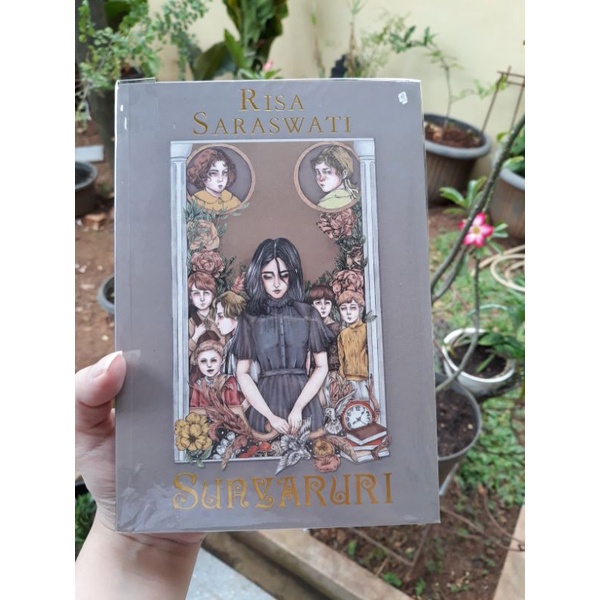 Preloved Novel Sunyaruri Risa Saraswati