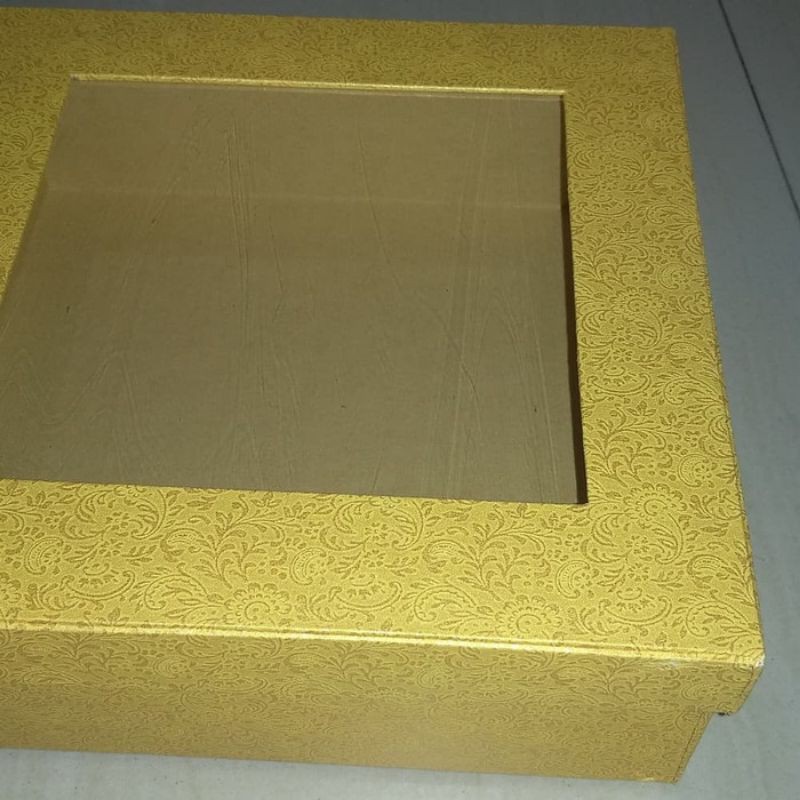 

giftbox 25x25x7,5