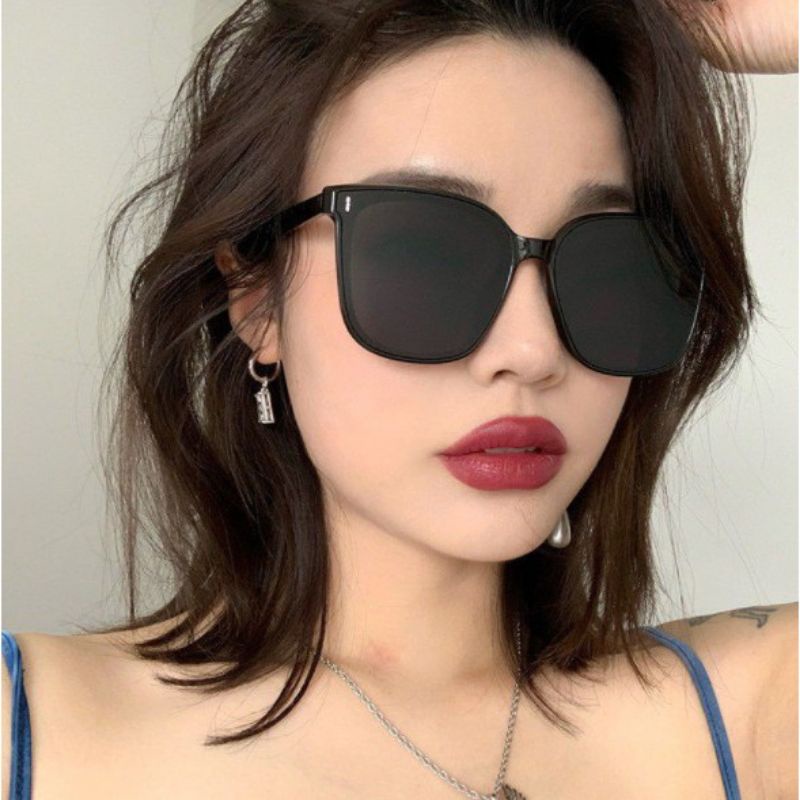 KACAMATA KOTAK HITAM KOREAN FASHION SUNGLASSESS WANITA PRIA / KACAMATA HITAM KOREA