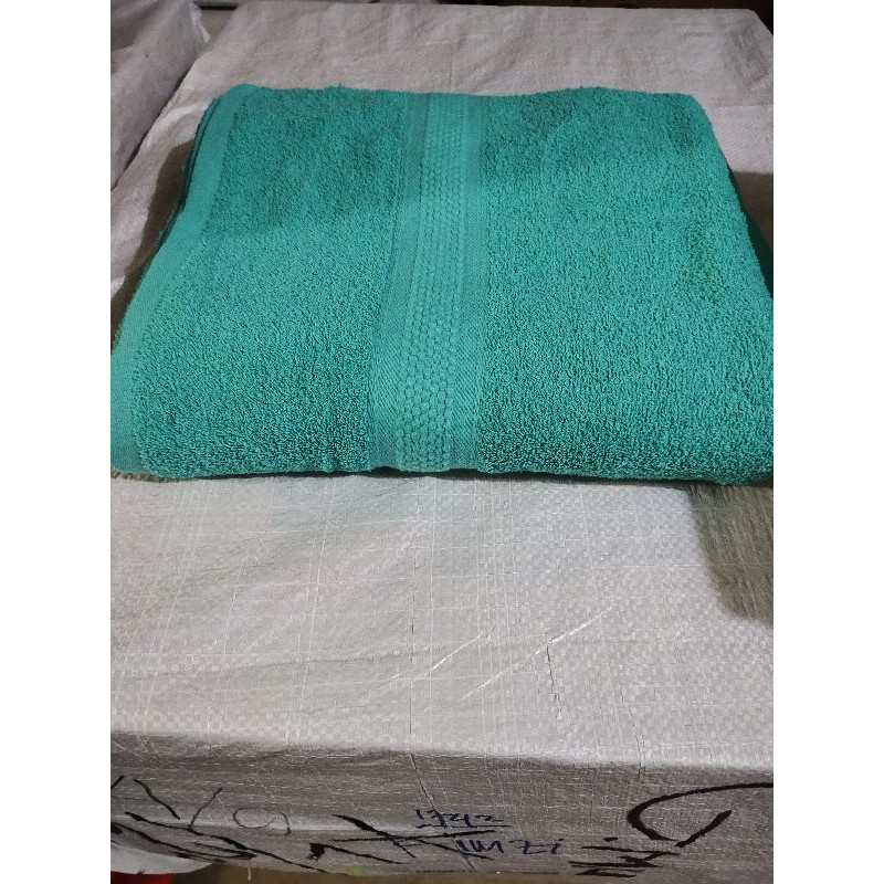 HANDUK  POLOS WARNA KWALITAS HOTEL BINTANG 5 MTA / HANDUK  MANDI  COMBED TERY / TEBAL KATUN, NYAMAN