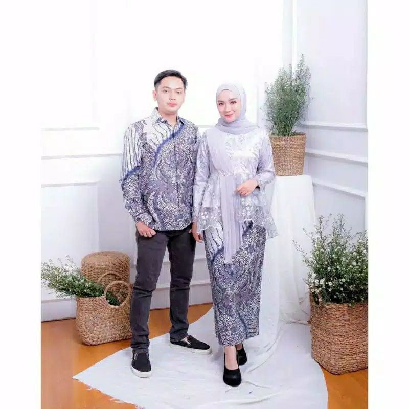 KEBAYA COUPLE SEMI PRANCIS Katun BAHAN KEBAYA SEMI FRANCE CORNELI COUPLE DANILLA BATIK COUPLE DINDAHAW