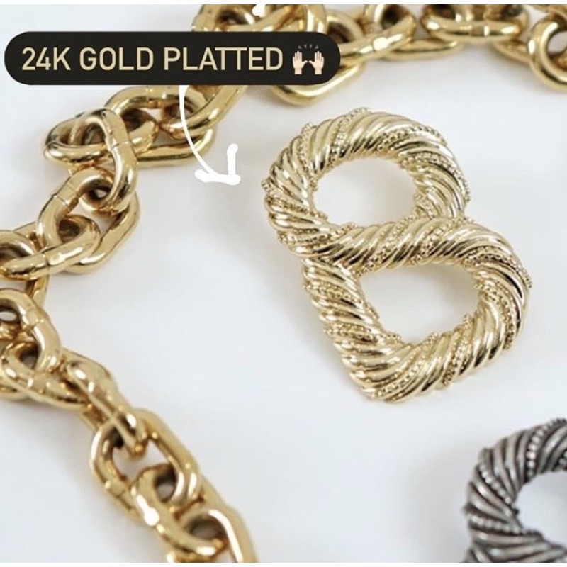 Signature Swirled Brooch by Buttonscarves