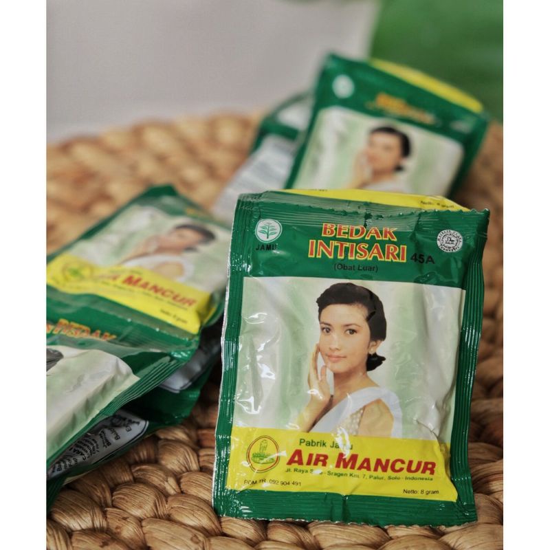 

Bedak Dingin Intisari Perawatan Pasca Melahirkan ( 1 Renteng)