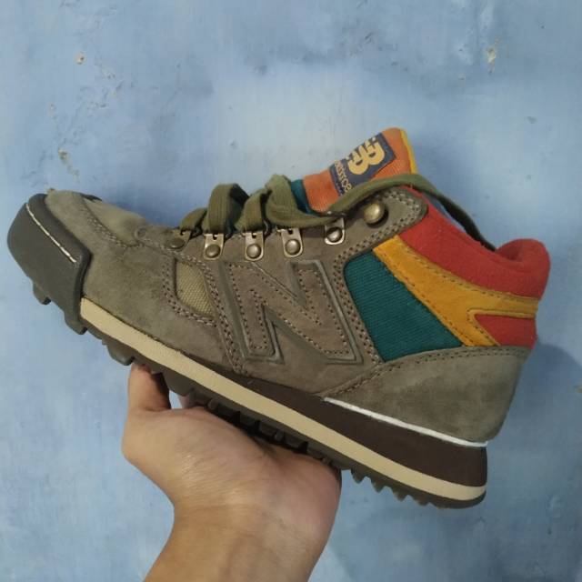 new balance 710 heritage trail shoe