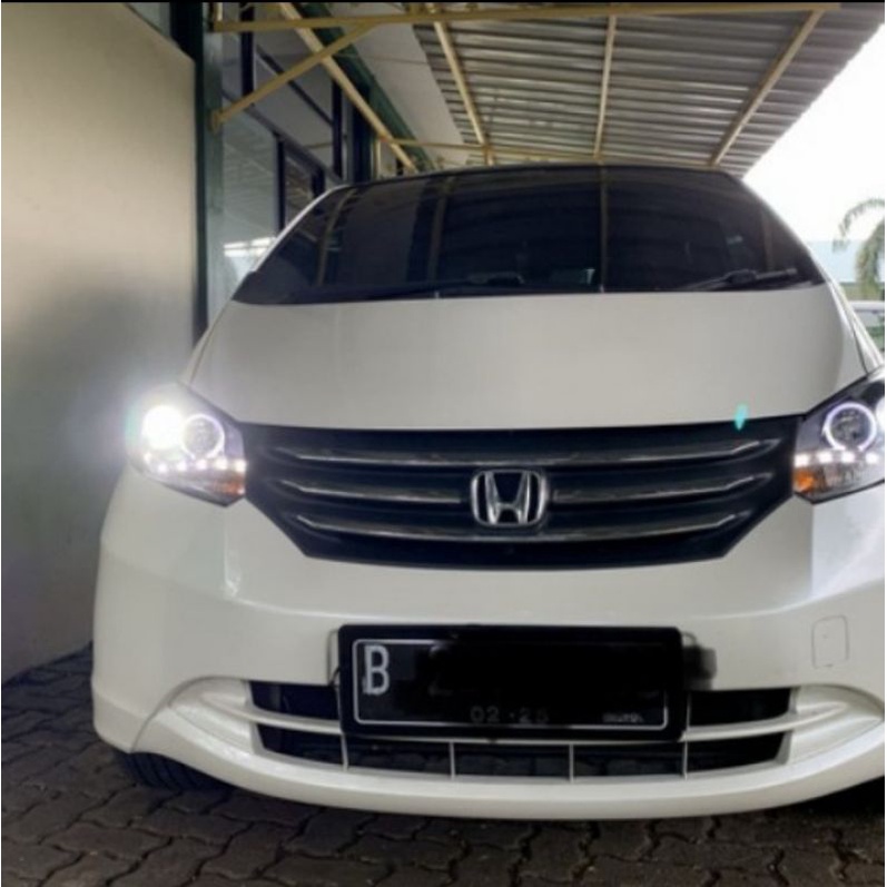 lampu depan honda freed