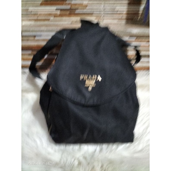 ransel prada nylon preloved