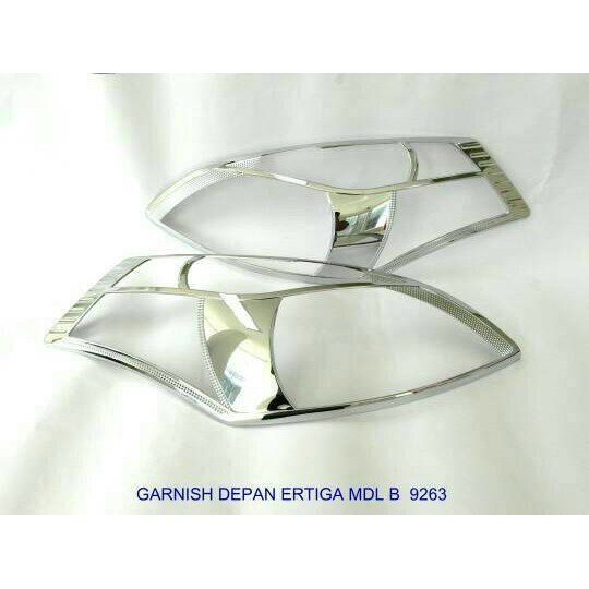 Garnish lampu depan Ertiga