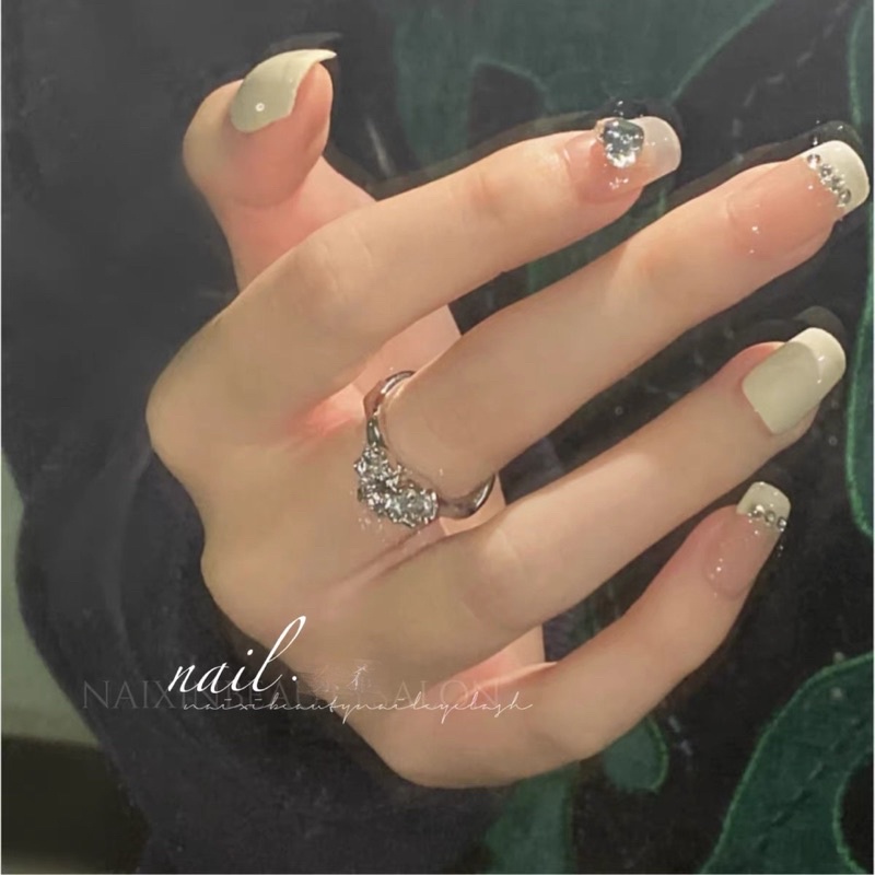 Kuku Palsu 【 B54，lem cair】Nikah Wedding False Nailart Pengantin Tangan