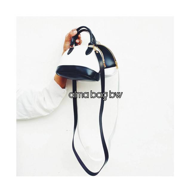 ALMA BW - MINI SLINGBAG - BISA DITENTENG - FREE TALI PANJANG - TAS SELEMPANG CANTIK LUCU