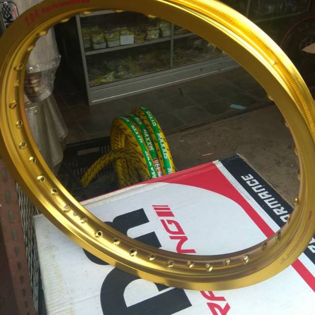 Velg TDR W shape ukuran 185 / 250 ring 18 gold