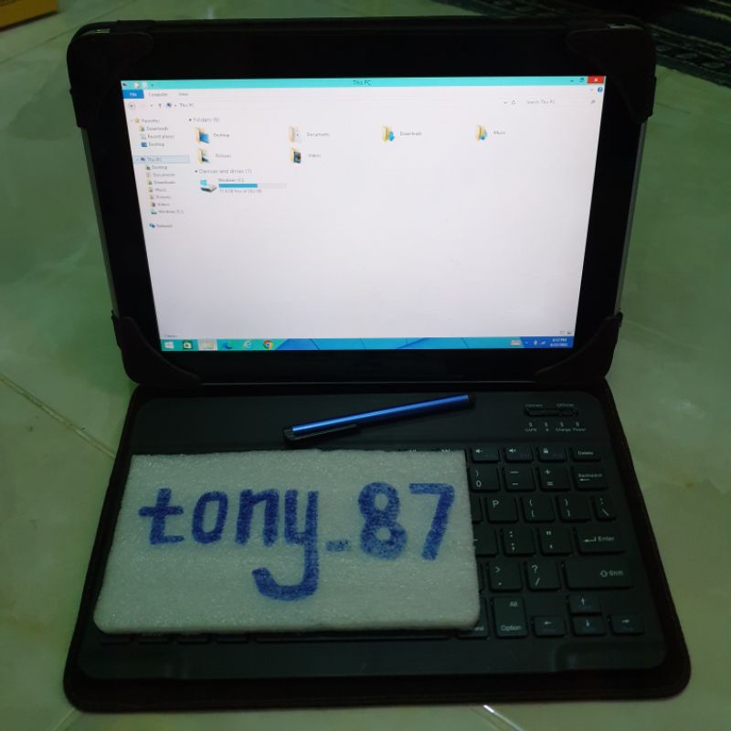 Notebook HP elitepad 900 2/32 Ram 2 internal 32 touchscreen windows 8