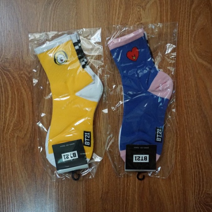 Kaos Kaki BT21 OFFICIAL Chimmy (Jimin BTS) / Tata (V BTS)
