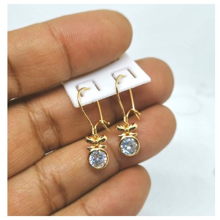 Anting wanita // anting koncer permata//anting gantung//perhiasan //anting