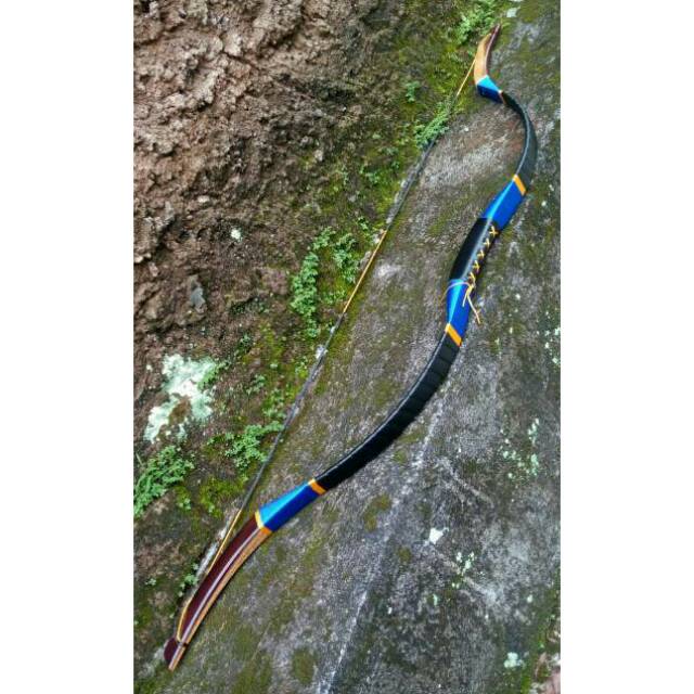 Busur Panahan Sonokeling