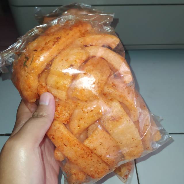 

Kerupuk Adem Ayem /kurupuk oren/kerupuk setan