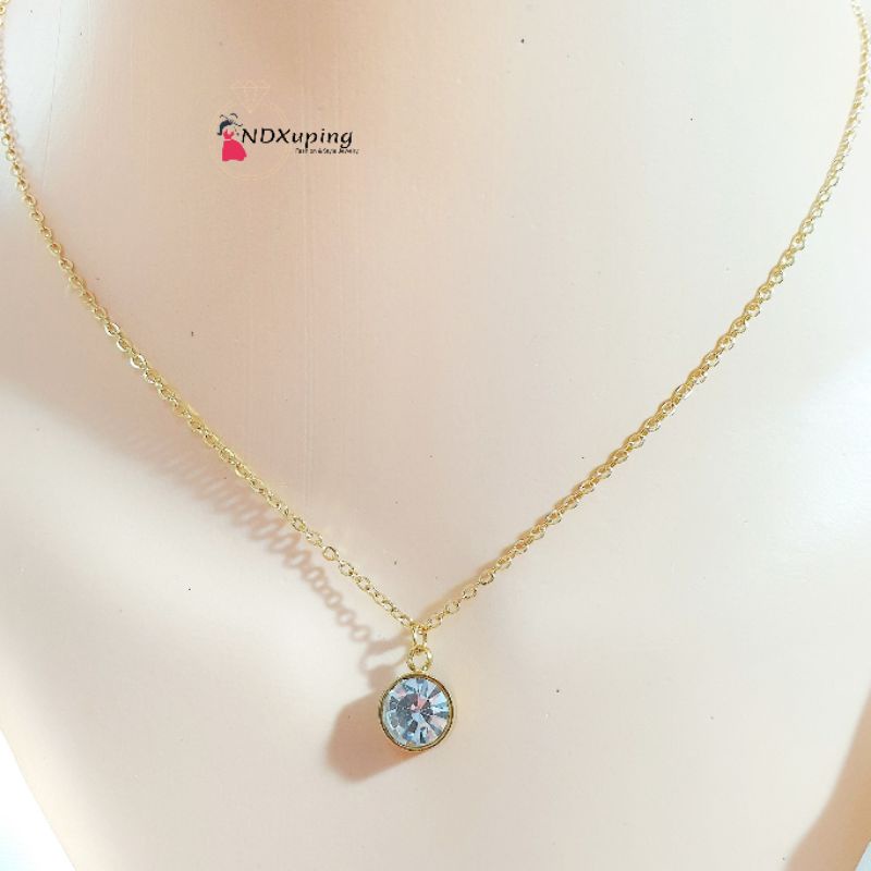 Kalung Titanium Liontin Bulat Simple Gold N11012205