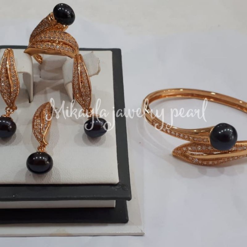 Set mewah mutiara lombok|mutiara asli|set mutiara lombok|mutiara lombok bersertifikat|mutiara tawar