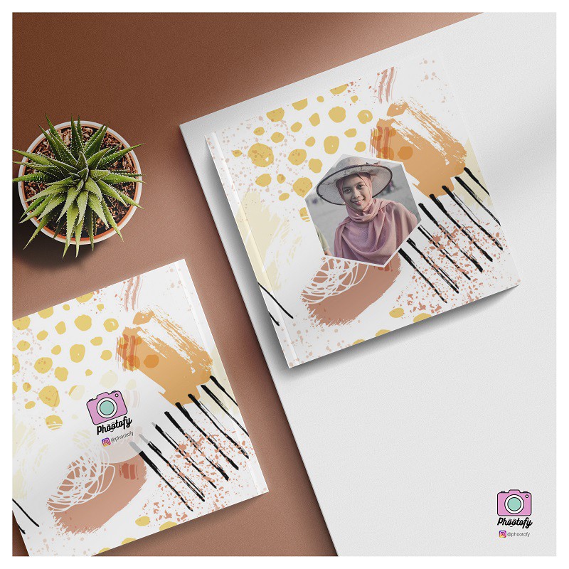 

Photobook Tema Brush