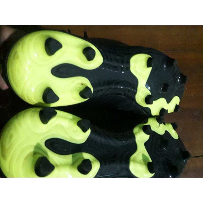 Sepatu bola adidas copa 19.3