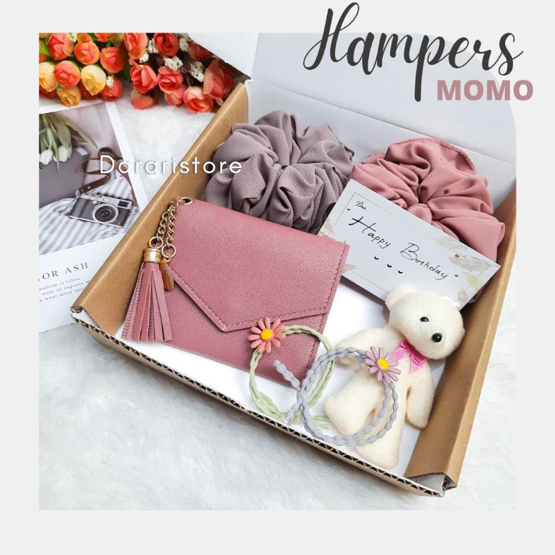 Hampers Dompet Momo Dararistore, wallet korean style, gift box hadiah ulang tahun, wisuda dll