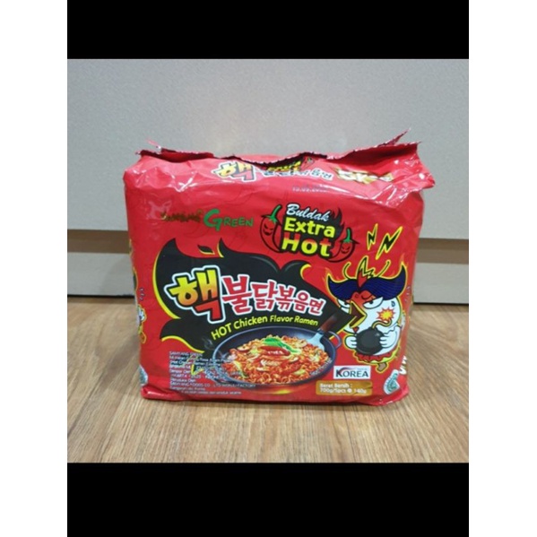 

Samyang Hot Chicken Flavour Ramen Buldak Extra Hot 140Gr isi 5pcs