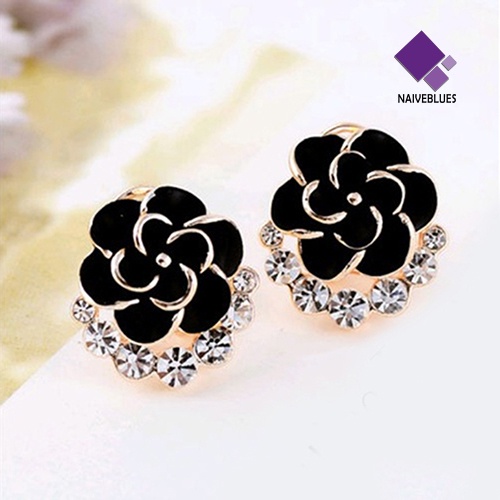 Anting Stud Bentuk Bunga Peony Camellia Bahan Alloy Aksen Berlian Imitasi Untuk Wanita