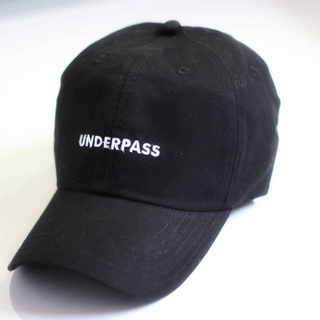 Cap black underpass