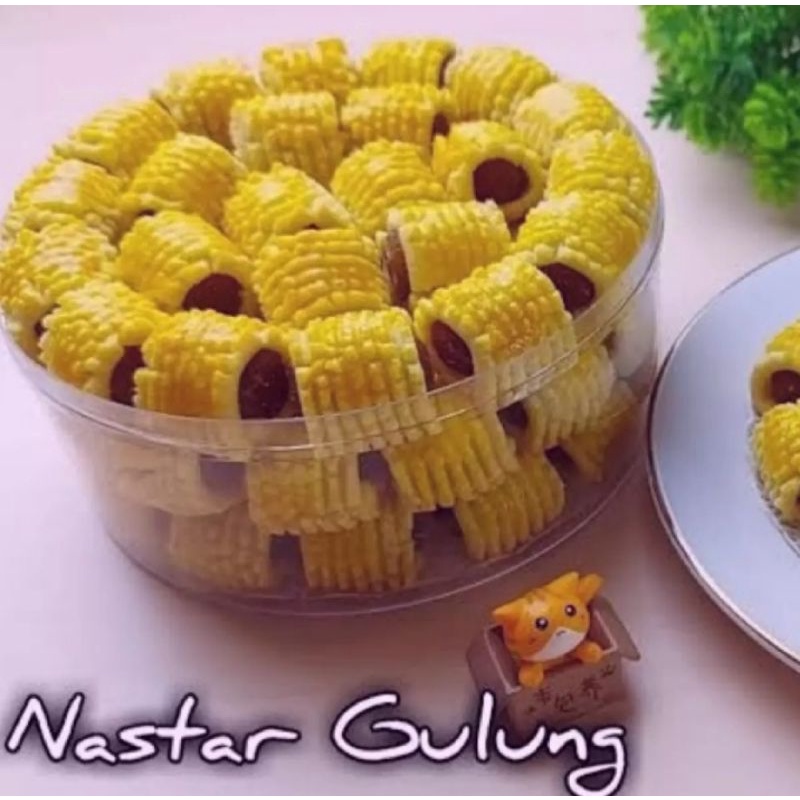 

nastar gulung(lembut&lumer di mulut isianya banyak)