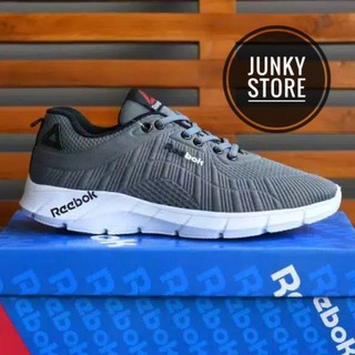 Sepatu Reebok R3 New Terbaru High Quality Sneakers Pria