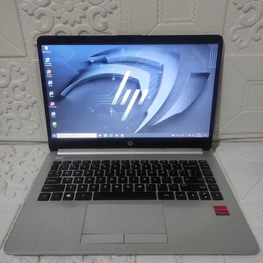 Laptop HP 14s-cf2004TX Silver Core i5 10210U Second