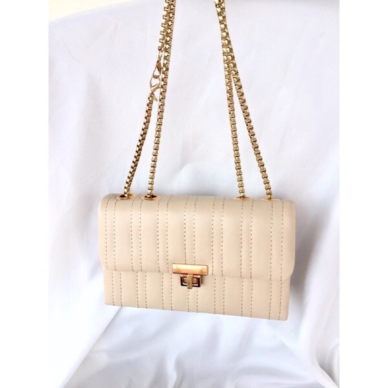 [Bagstuffjogja] ALILA BAG - Bagstuffjogja tas alila bag shoulderbag tas bahu dengan rantai gold tas 